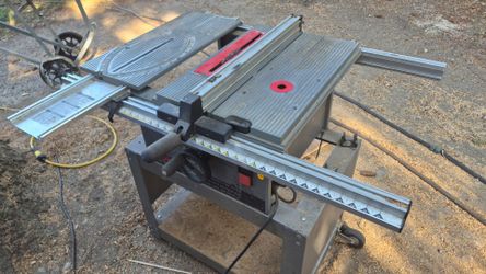 Ryobi BT 300 Table  saw