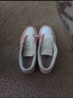 Nike Pink Girls Shoes Size 2.5