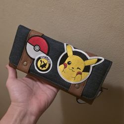 Wallet Pikachu
