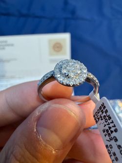 Natural Diamond Ring, IGI certification, 6.5 Size, 0.35 carat