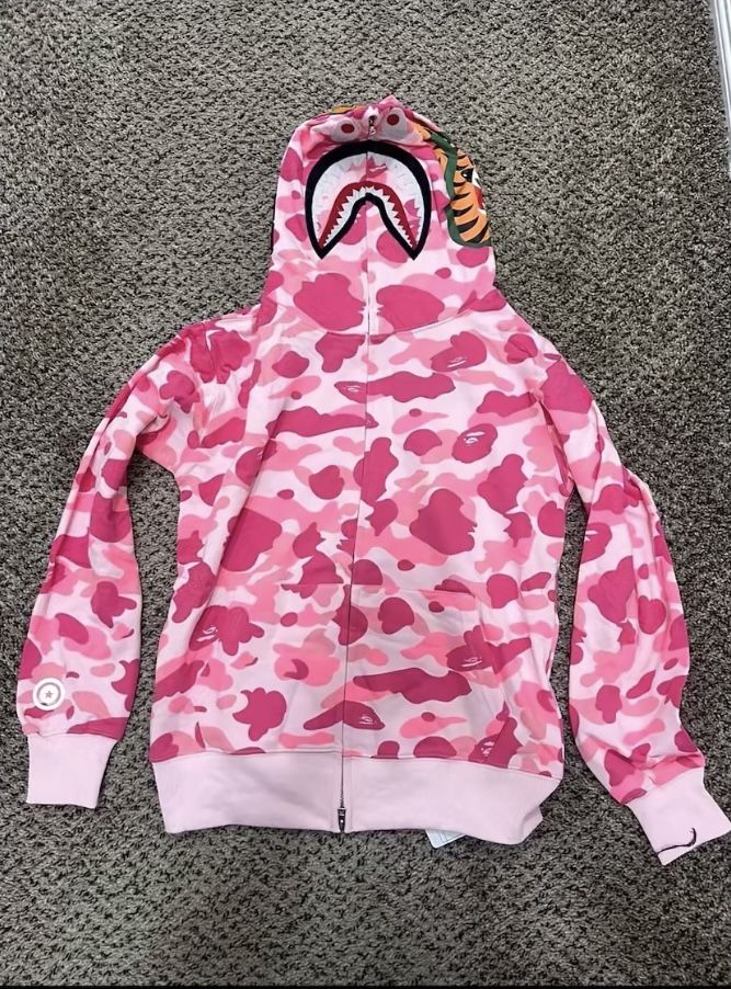 bape hoodie