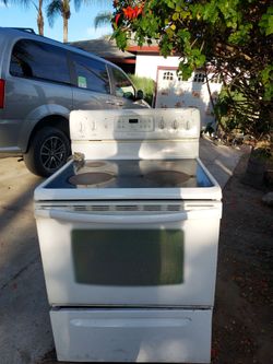 Frigidaire electric oven