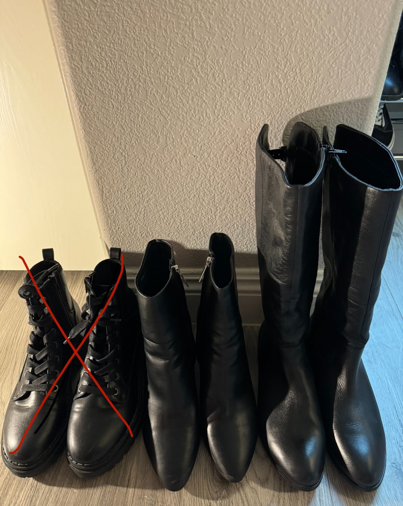 Women’s boots 8.5& 9