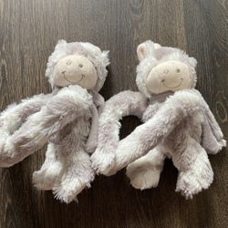 Kicks & Crawl Tall Giraffe Toy Blanket Velcro attach giraffe only grey white 2