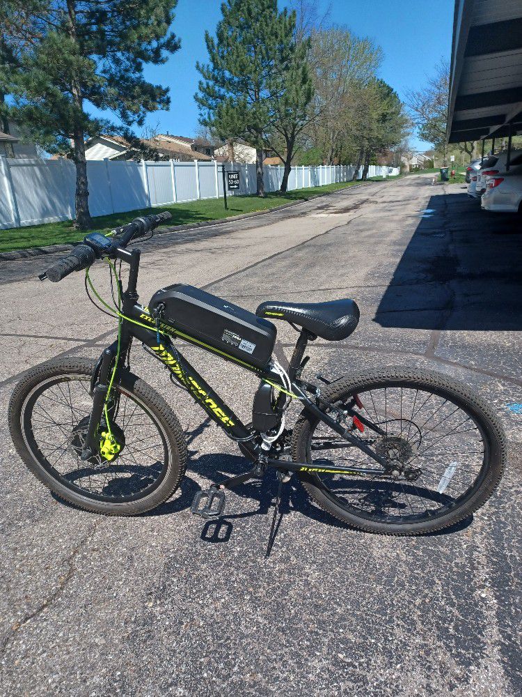Electric Bike 500w Mongoose 28mph 24 Inch Wheels Price Is Firm Don't Ask For Lower Price 