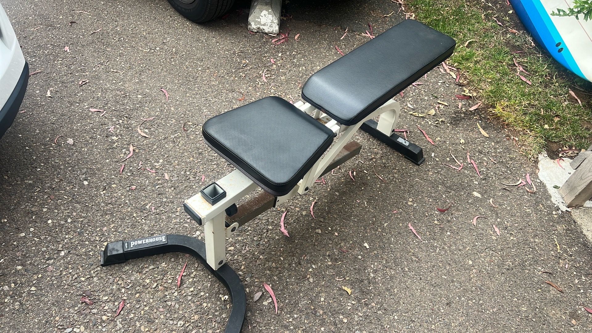 Powerhouse fitness incline / decline bench