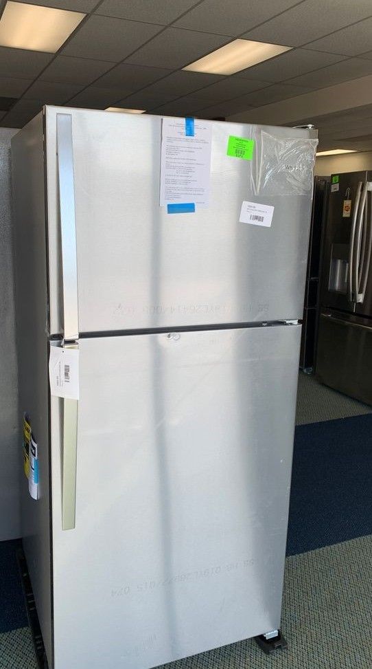 Whirlpool top freezer fridge Brand new stainless steel with warranty Refrigerator