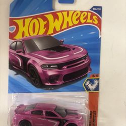 Pink dodge Charger Hellcat Hot wheel 