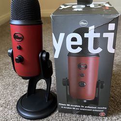 Yeti Microphone Set of 2