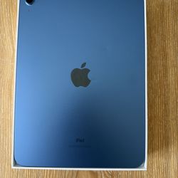 Apple IPad 10th generation (BLUE) With Apple Pencil 
