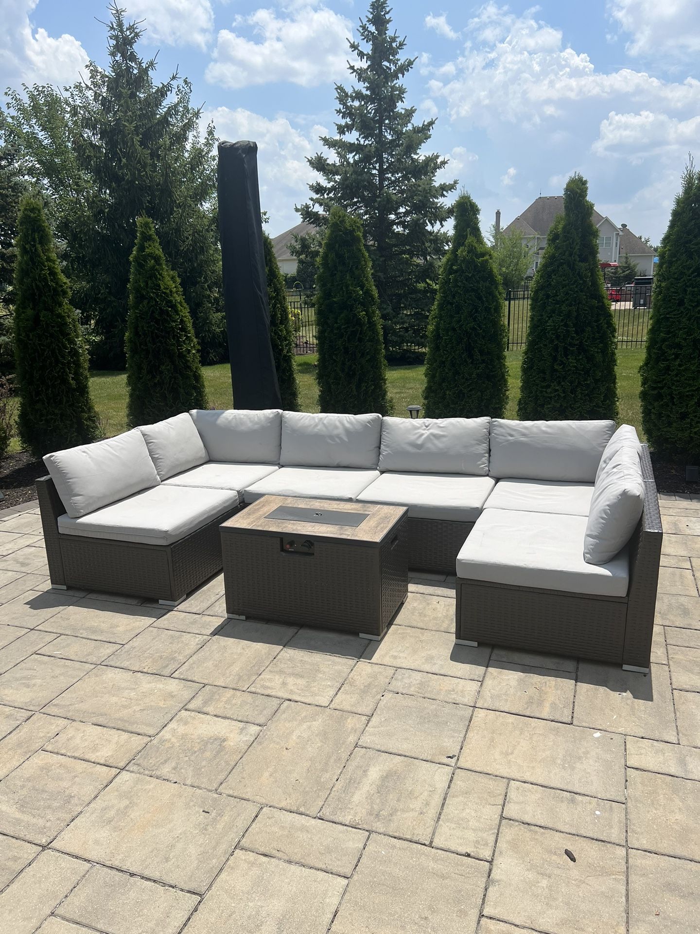 Outdoor patio set