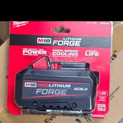 M18 18V Lithium-Ion REDLITHIUM FORGE XC 8.0 Ah Battery Pack