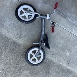 Radio Flyer Balance Bike