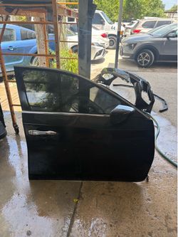 Nissan Altima right front door