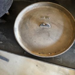 10 Inch Dutch Oven 