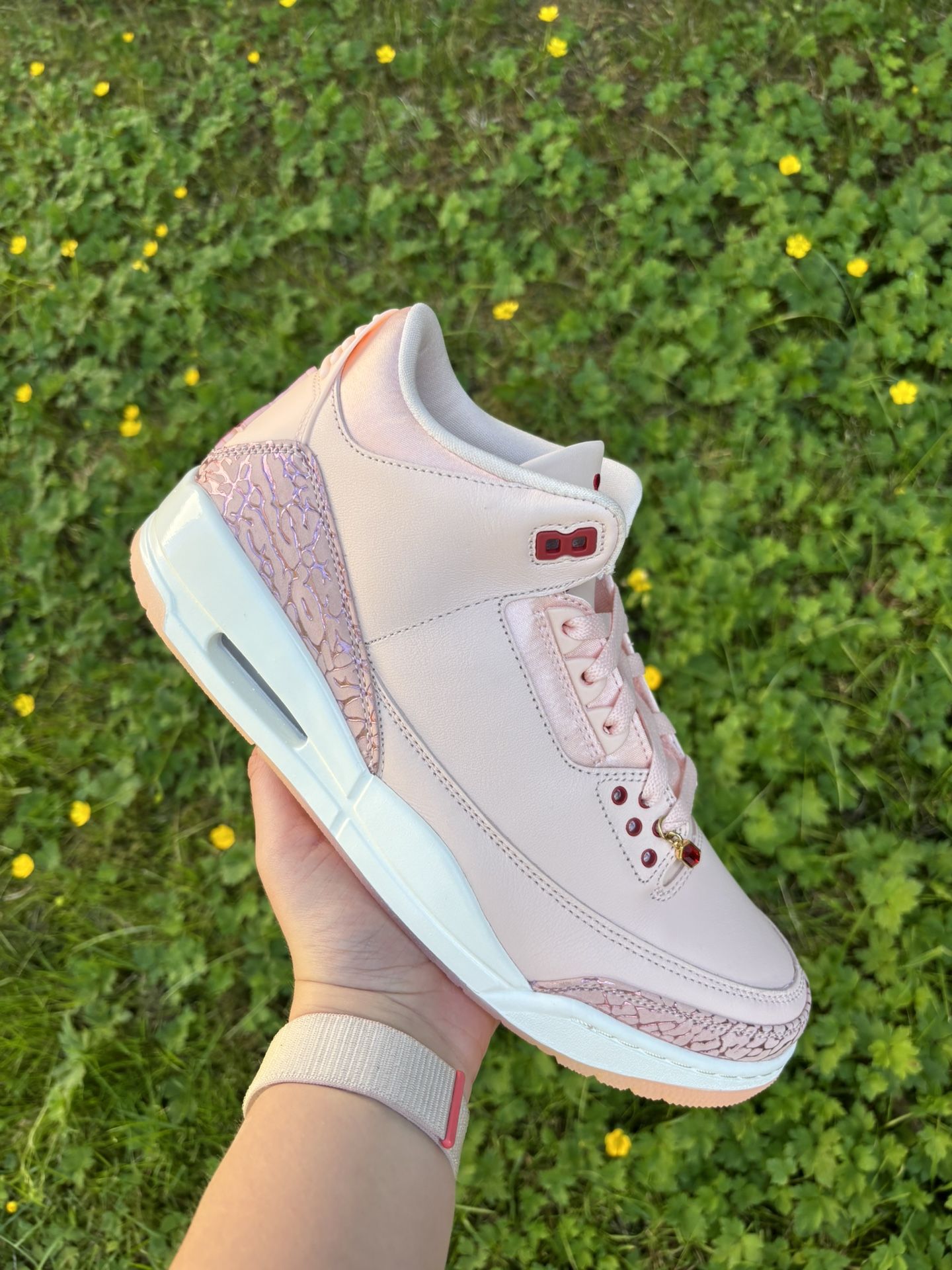 Jordan 3 Valentines Day Treat Yourself
