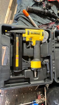 Dewalt gun
