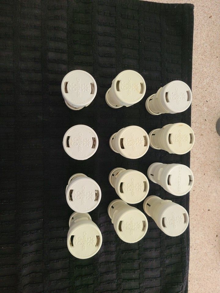 Caretaker Swimming Pool Pop Up Threaded Head SET OF 12