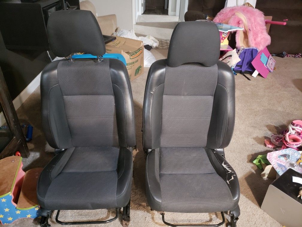 Free Subaru Forester seats