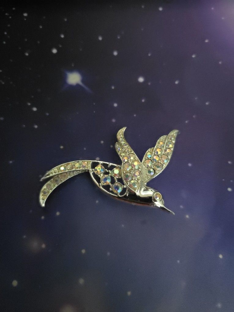 Sara Conventry Vintage Brooch
