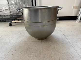 Mixer bowl