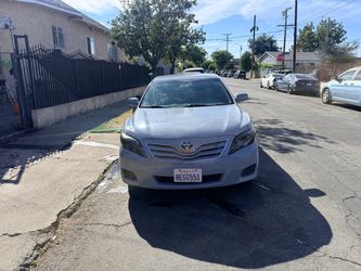 2010 Toyota Camry LE