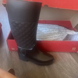 Rain Boots 