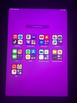 pink ipad ( 10th gen )