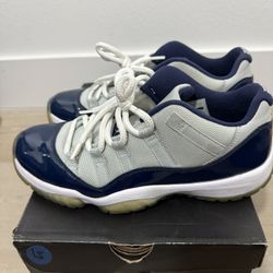 Air Jordan 11 Retro Low Georgetown 2015 Sz 9