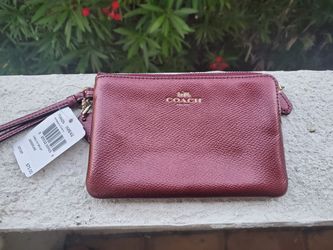 Brand new Coach Wallet/wristlet