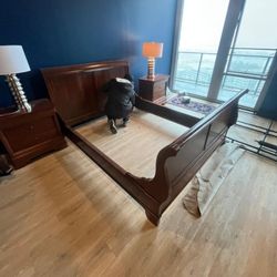 QUEEN Bed Frame, Wood, Dark Cherry. 