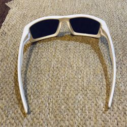 Oakley Flak 2.0 Sunglasses for Sale in Santa Clara, CA - OfferUp