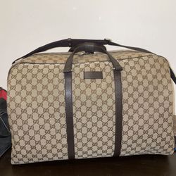 Gucci Duffle Bag Canvas Monogram 100% Authentic 