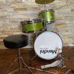 MENDINI-CECILIO KIDS DRUMS 
