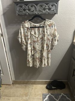 Women’s Blouses