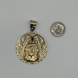 Jesus Medallion Pendant 
