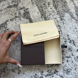 Louis Vuitton Vintage Box And Dust Bag 