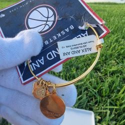 Alex and Ani Team USA Basketball Charm Bangle Bracelet Gold 2016 NWT