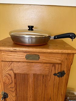 Vintage 12” Revere Ware Copper Bottom Skillet with Lid.   B