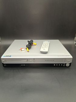 Zenith ZRY-316 DVD VCR Combo Player. Comes with remote and cable.