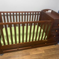 4 In 1 Baby Crib 