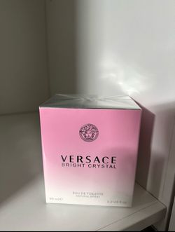 Girl perfume/cologne