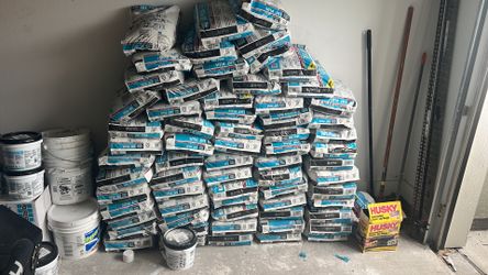 Tinset Tile Cerámica