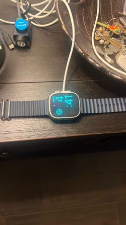 Apple Watch Ultra 2 49MM Titanium