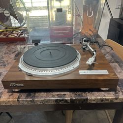 JVC QL-5  Turntable 