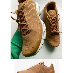 Nike Air Max Plus Flax Sail Sneakers Men’s sz 15 NEW NO BOX! 