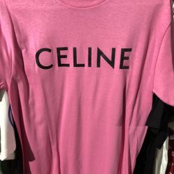 T Shirt.      S,m,l,xl