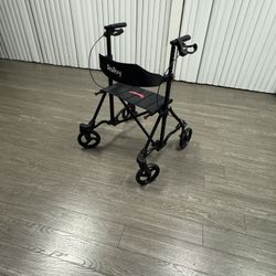 Extra Wide Rolly Walker Rollator / 350 Pound Weight Capacity