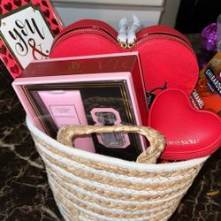 Valentine’s Day baskets 