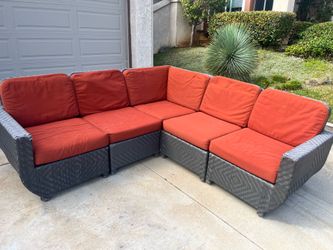 Outdoor Wicker Sectional